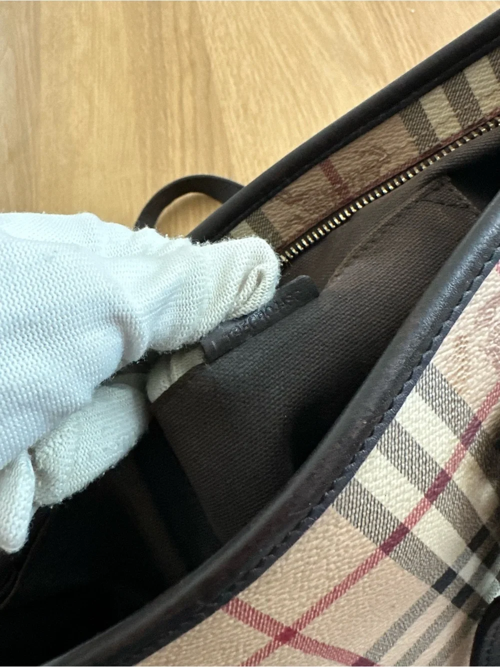 Burberry Zipper Tote Bag